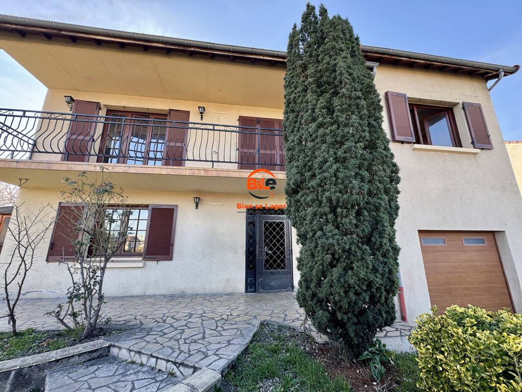 Maison 214 m² BSLE Cébazat jardin, 5 chambres - Maison à CEBAZAT