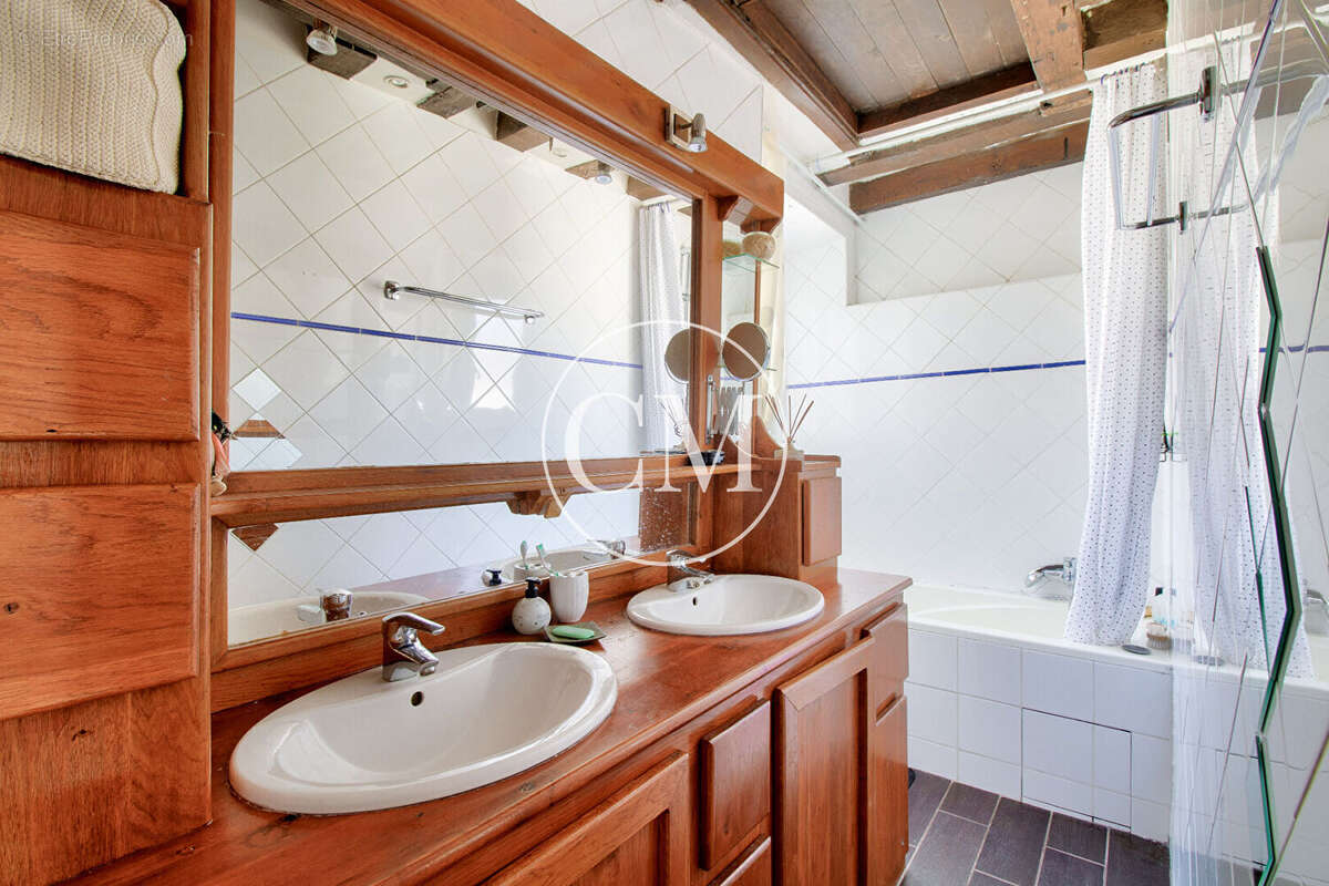 Appartement à VERSAILLES