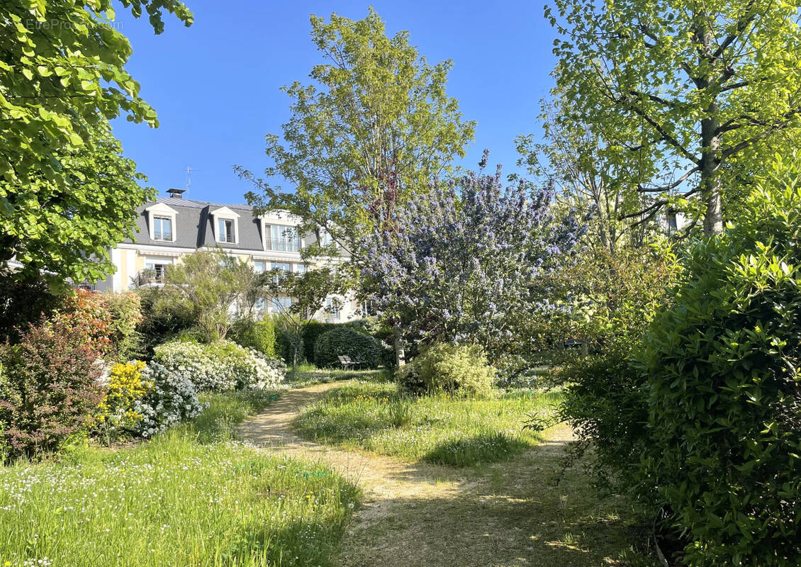 Appartement à THIAIS