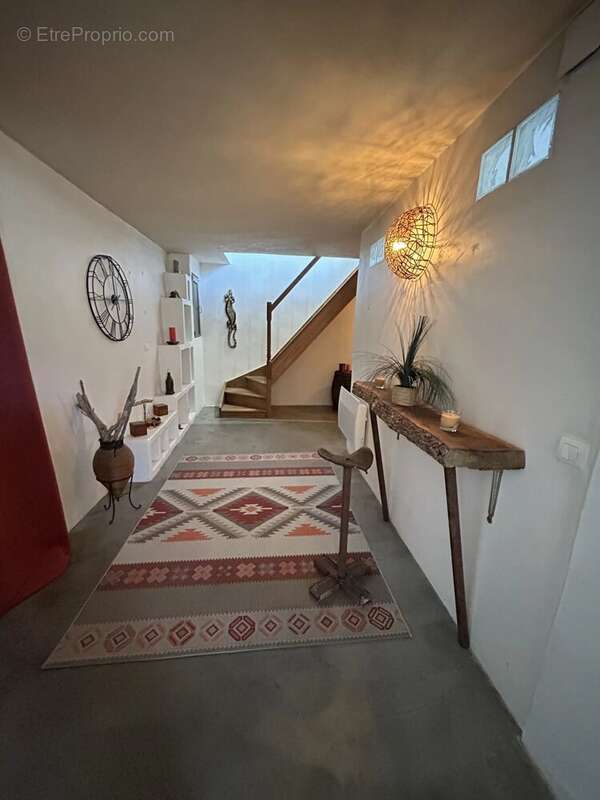 Maison à FONTAINE-DE-VAUCLUSE