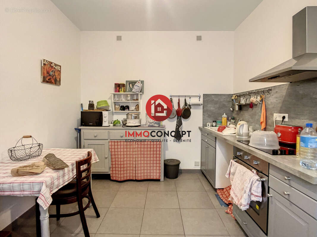 Appartement à AUBIGNAN