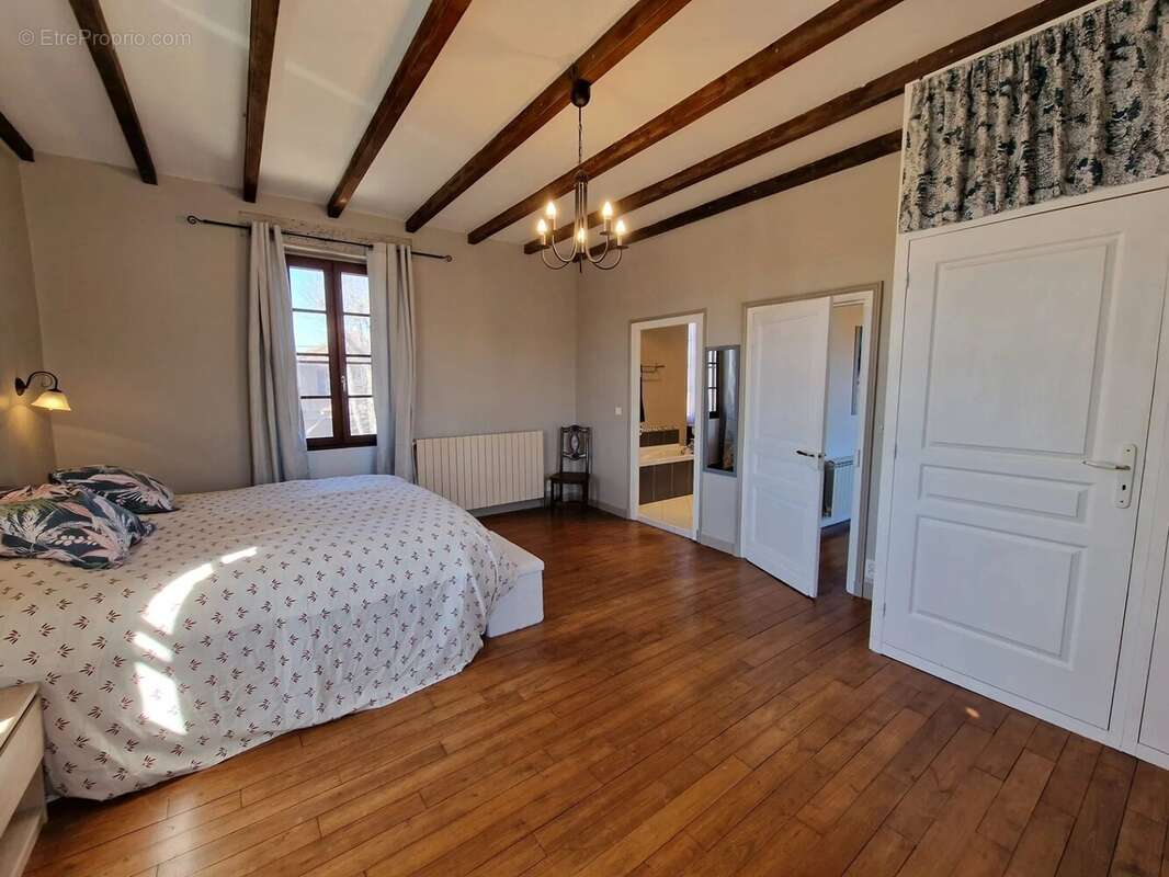 Maison à BEAUMONT-DU-PERIGORD