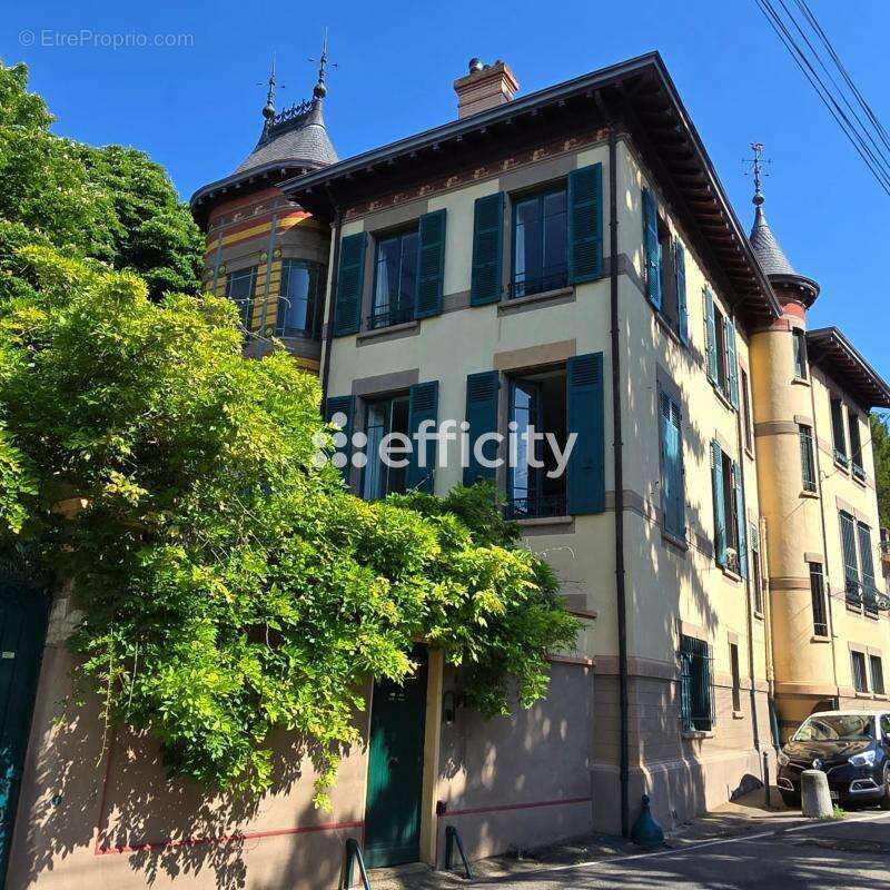 Maison à LYON-9E