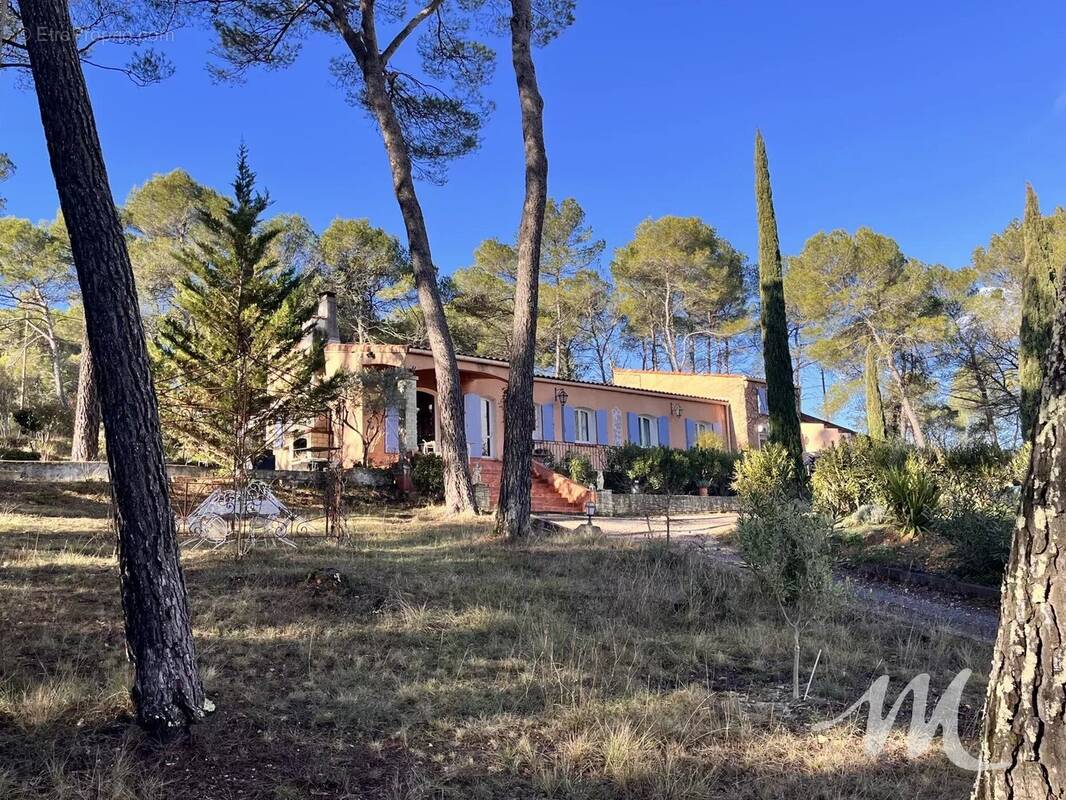 Maison à BARJOLS