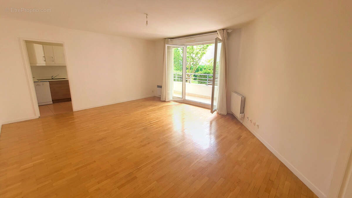 Appartement à SURESNES
