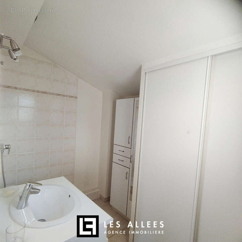 Appartement à BOLLENE
