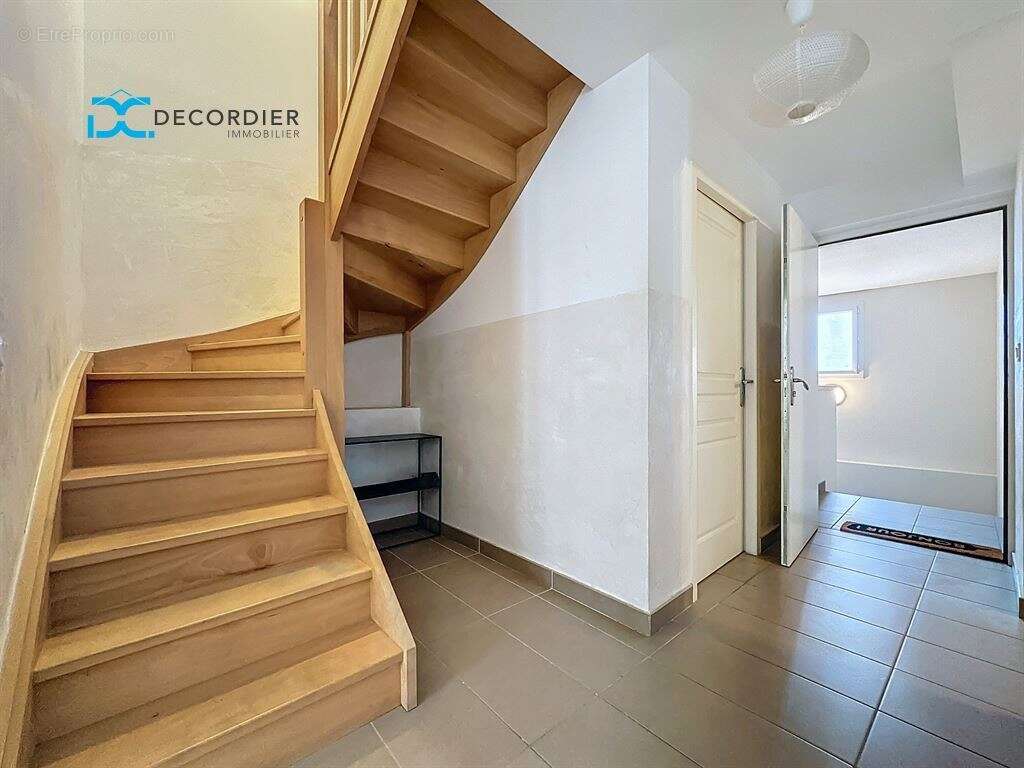 Appartement à EVIAN-LES-BAINS