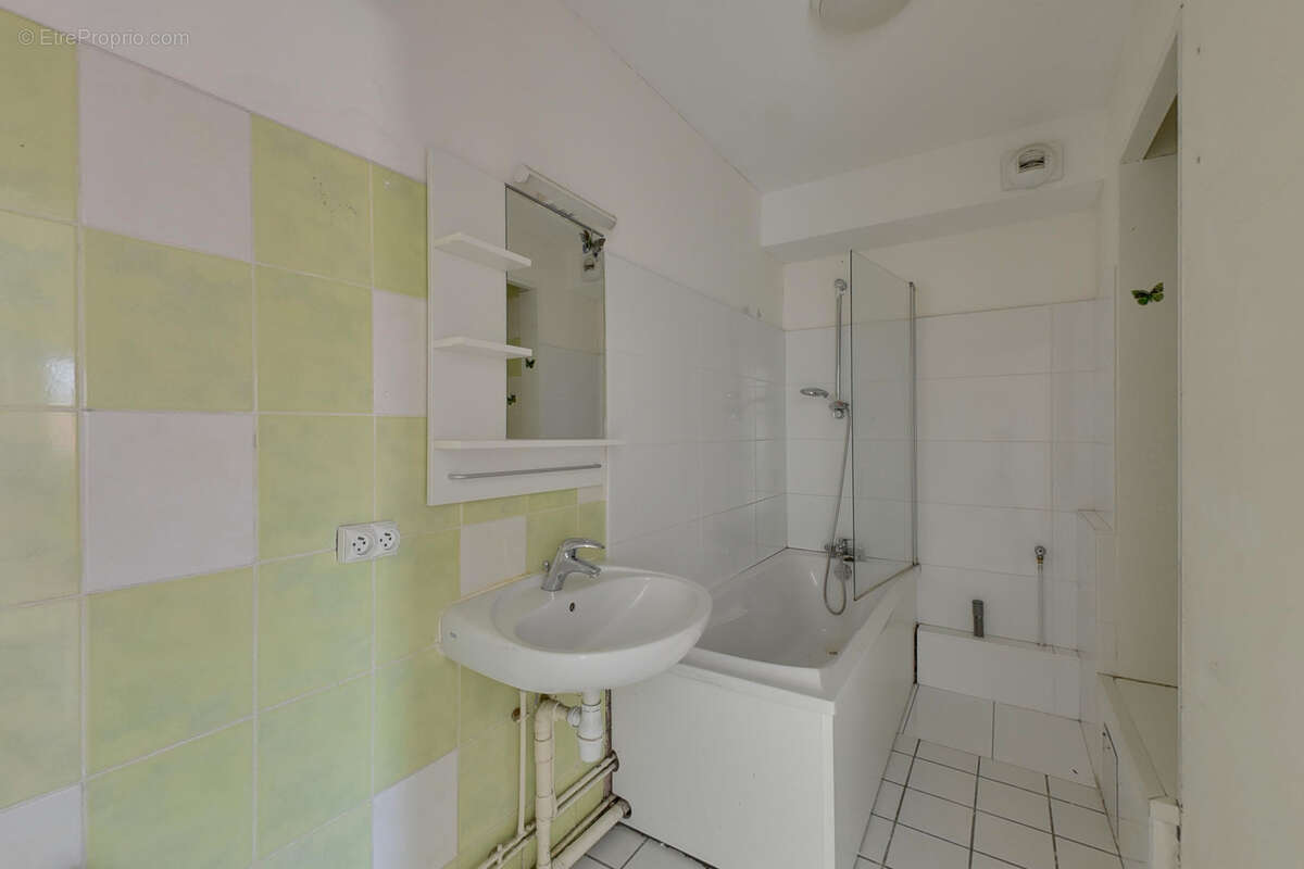 Appartement à LE PONT-DE-CLAIX