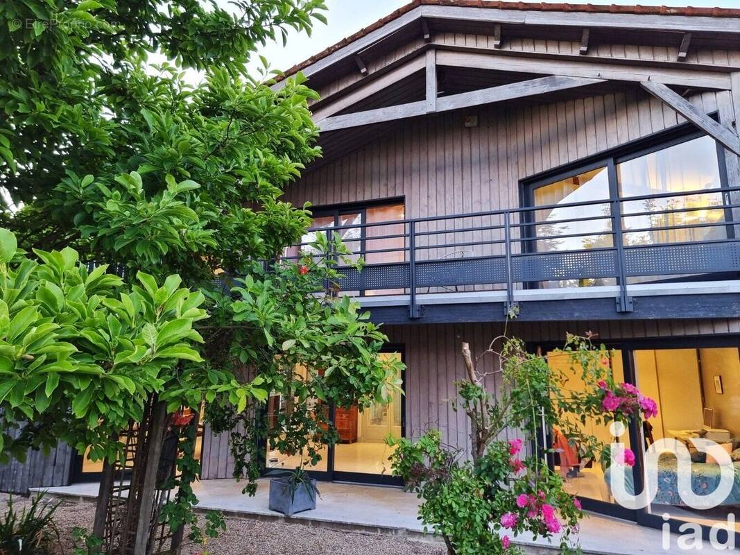 Photo 1 - Maison à JARNAC