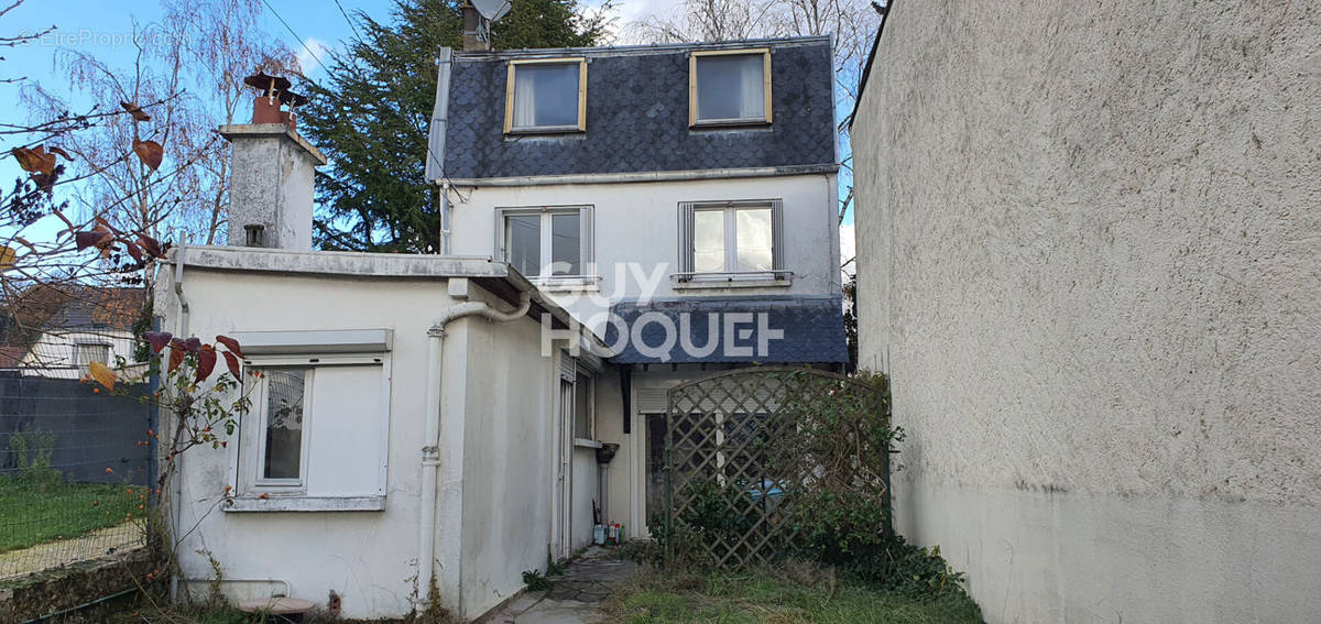 Maison à MONTLHERY