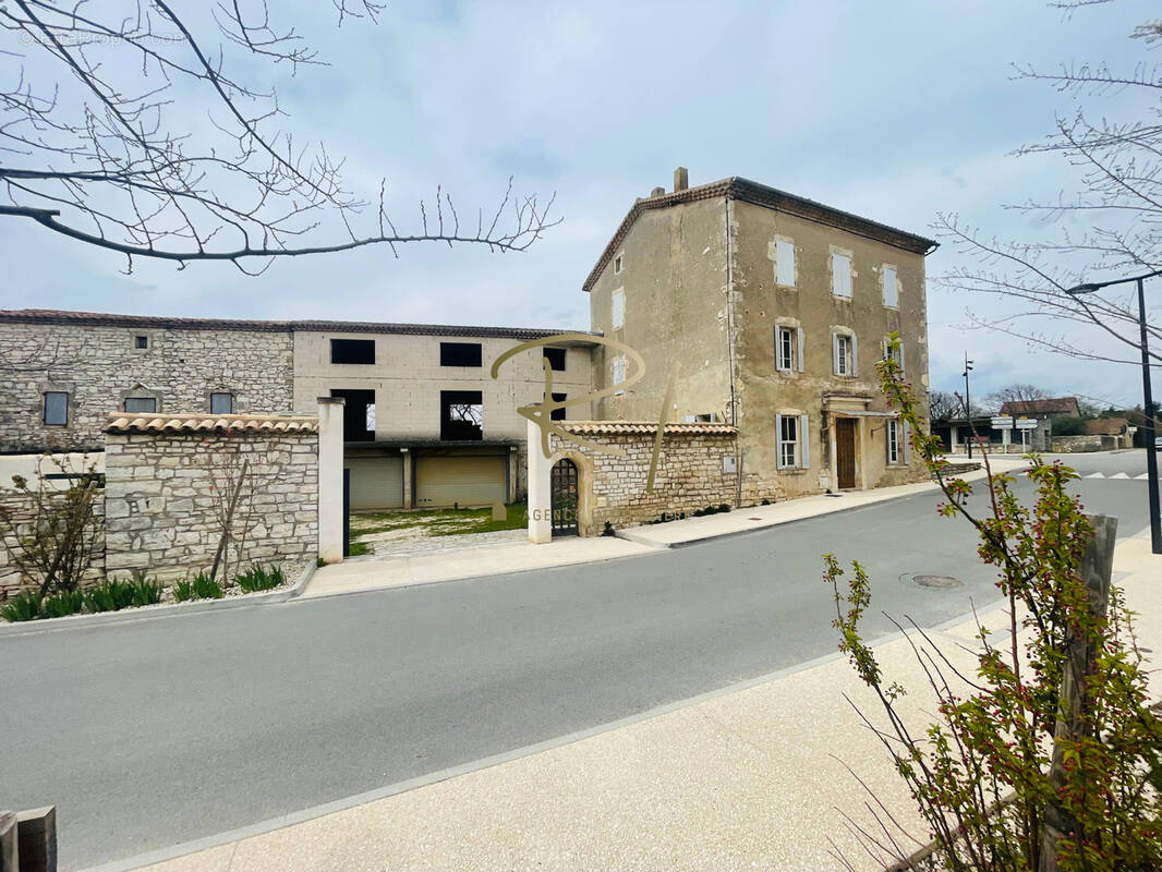 Maison à ORGNAC-L&#039;AVEN