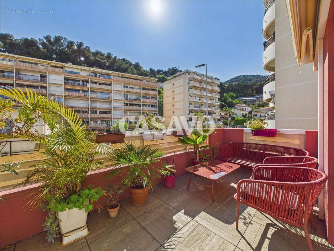 Appartement à ROQUEBRUNE-CAP-MARTIN