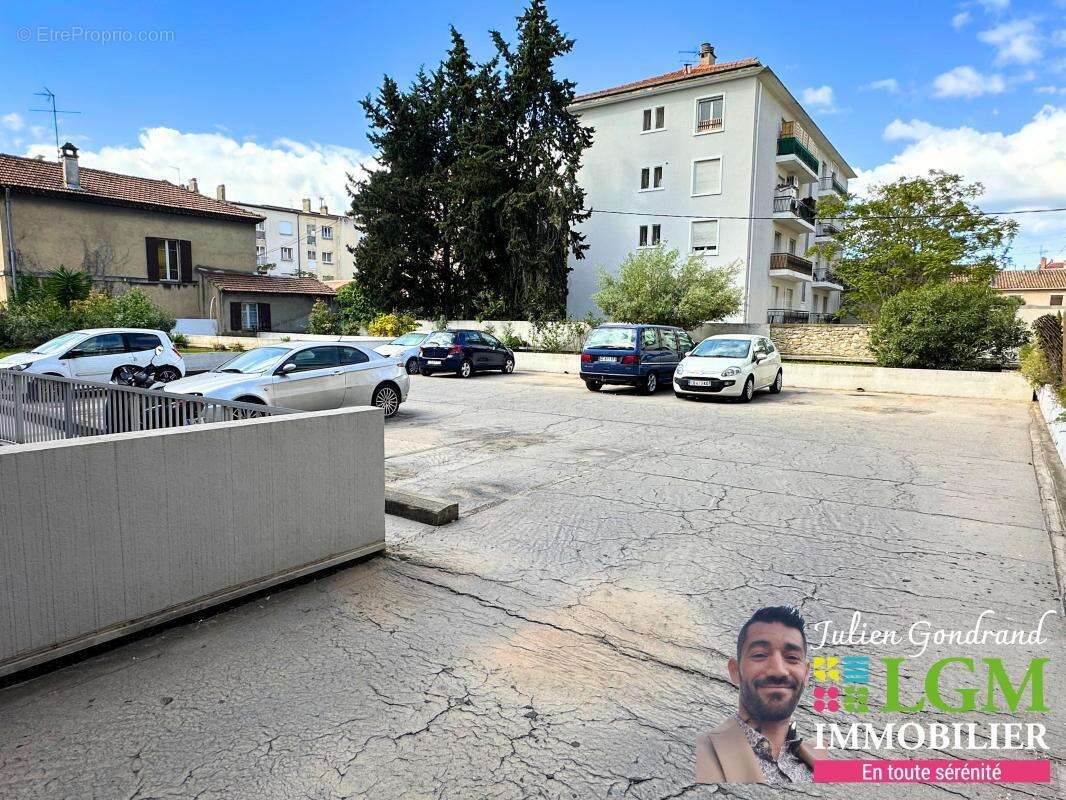 Appartement à NIMES