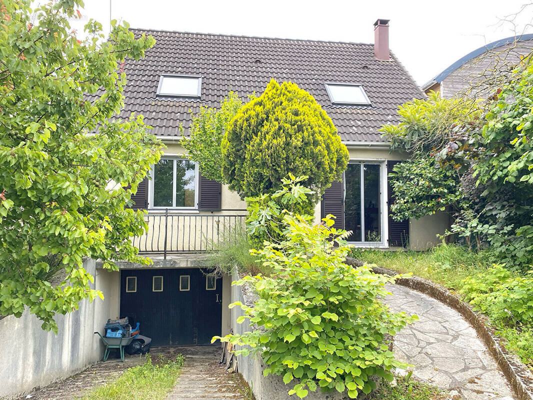Maison à NANTERRE