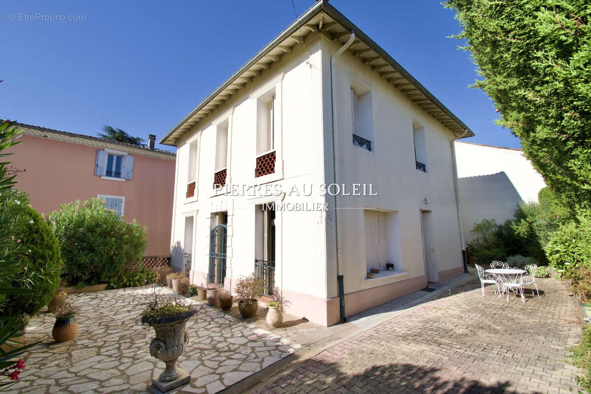 Maison à LAMALOU-LES-BAINS