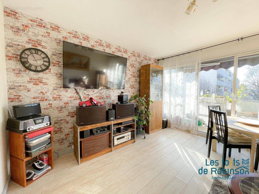 Appartement à VELIZY-VILLACOUBLAY
