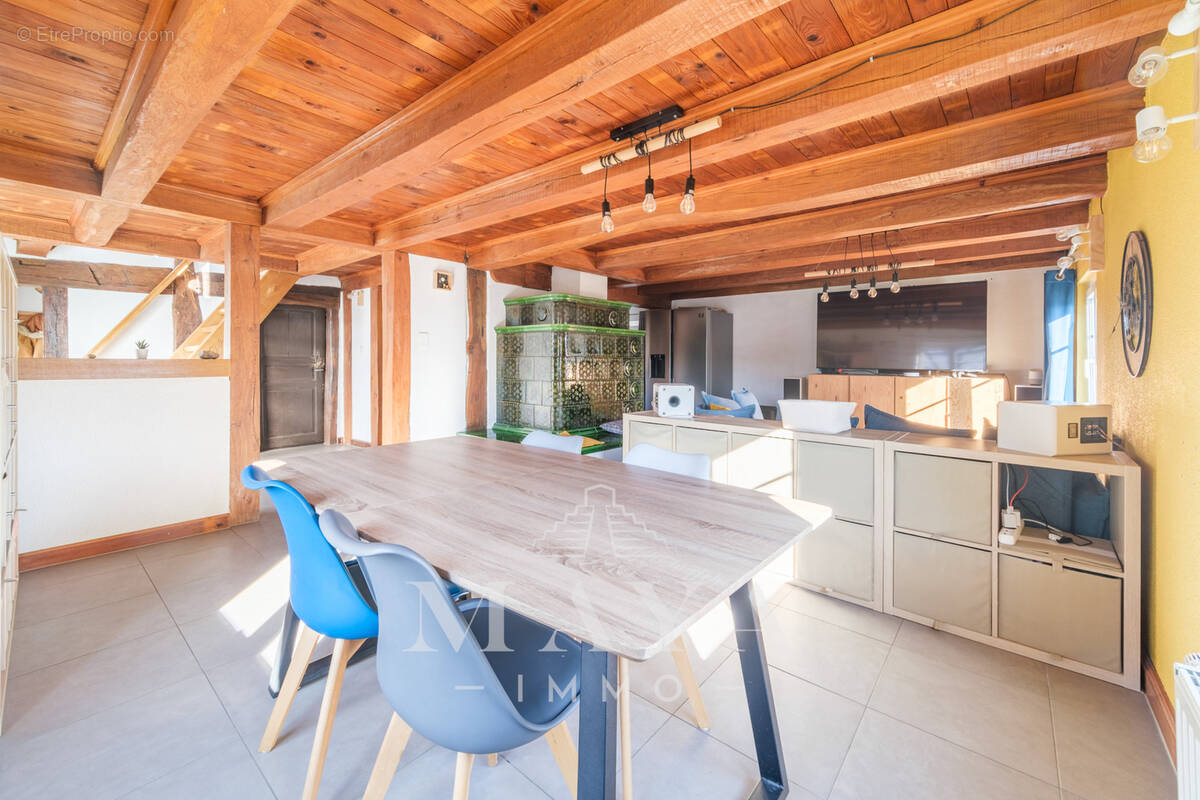 Maison à REININGUE