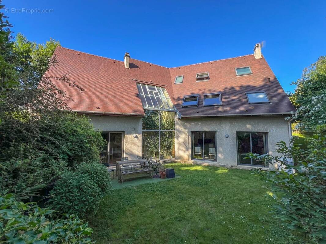 Maison à VAUCRESSON