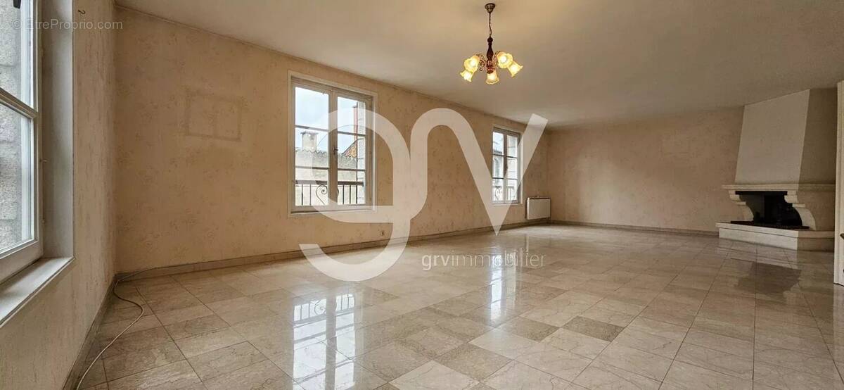 Appartement à AURILLAC
