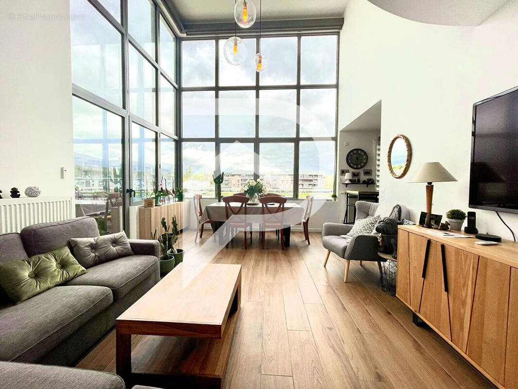Appartement à L&#039;ISLE-ADAM