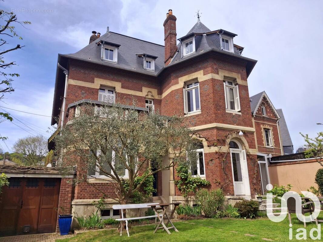 Photo 1 - Maison à MONT-SAINT-AIGNAN