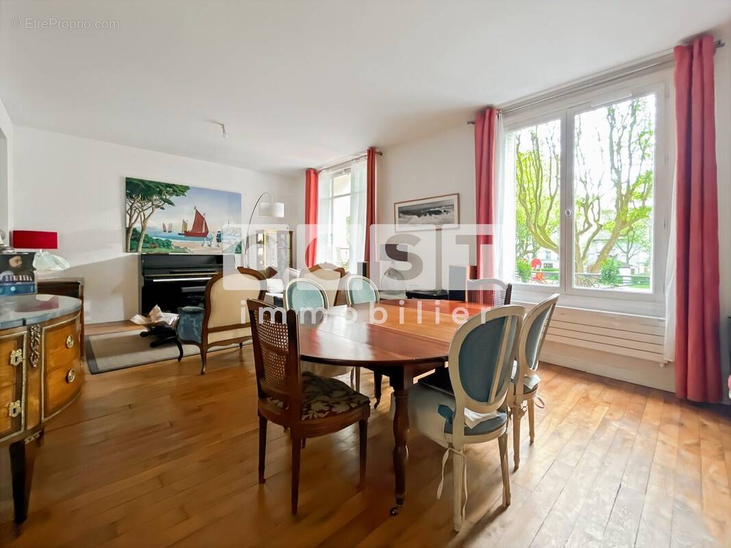 Appartement à ASNIERES-SUR-SEINE