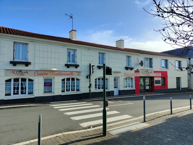 Commerce à SOULLANS
