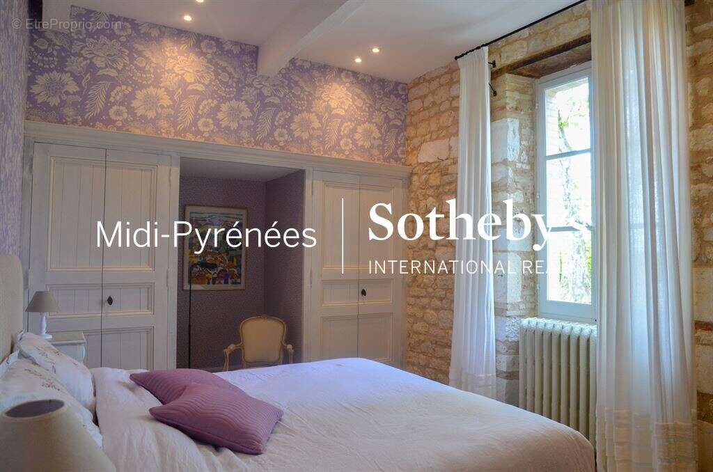 Maison à CORDES-SUR-CIEL