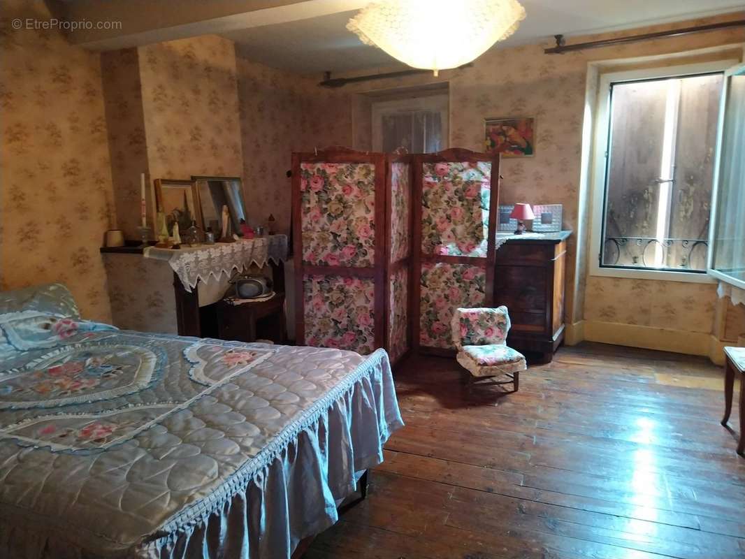 Appartement à LAVELANET