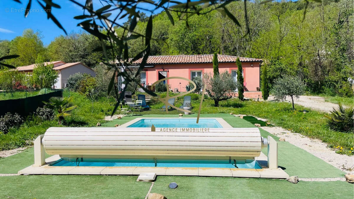 Maison à SALAVAS