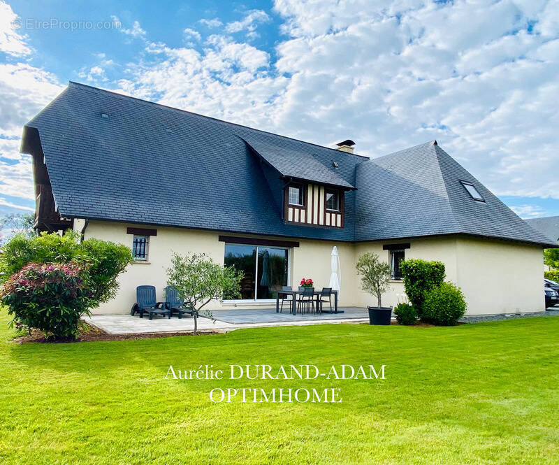 Maison à PONT-L&#039;EVEQUE