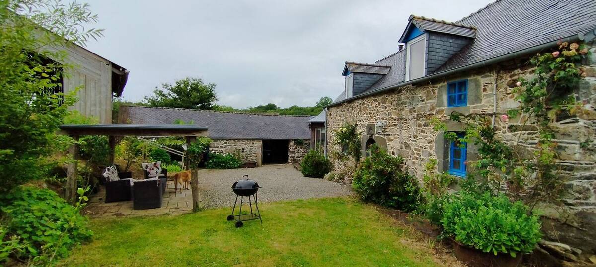 Maison à LE FAOU