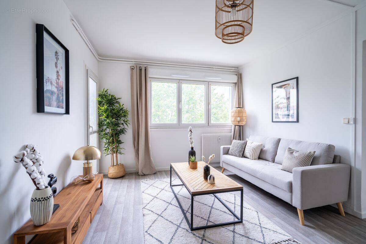 Appartement à GIVORS