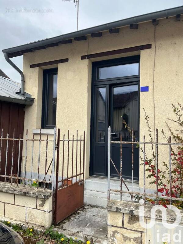 Photo 1 - Maison à JOIGNY
