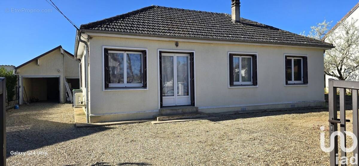 Photo 1 - Maison à LEVET