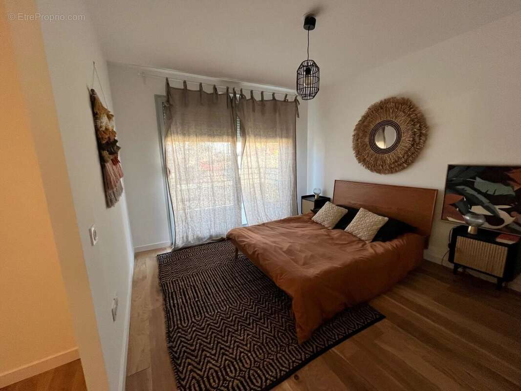 Appartement à LE CANNET