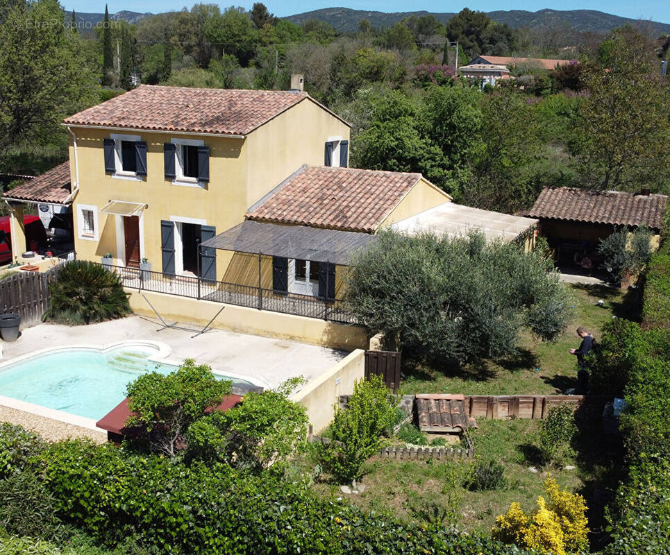 Maison à LAURIS