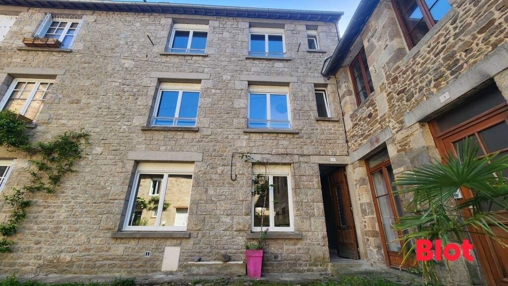 Maison à DINAN