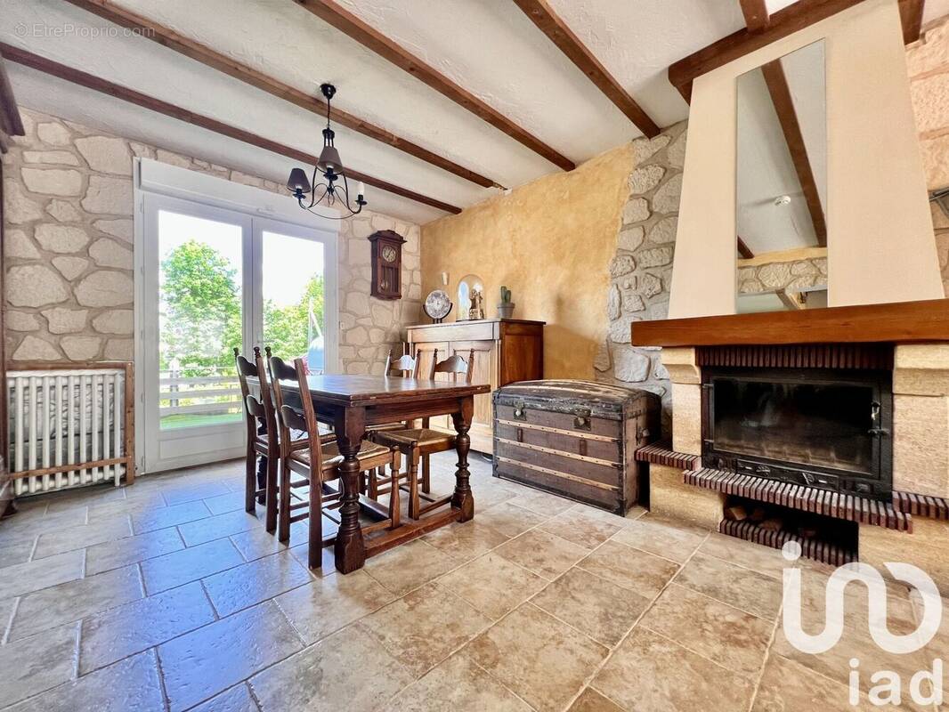 Photo 1 - Maison à VILLECRESNES