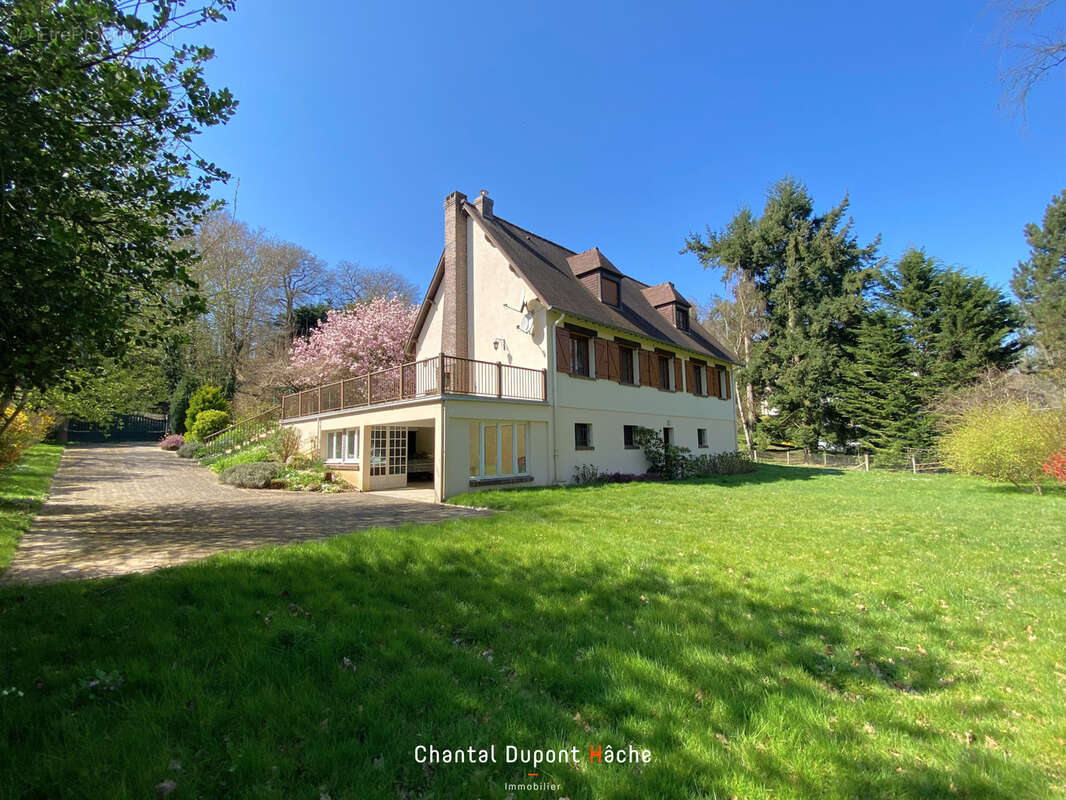 Maison à CHARTRES