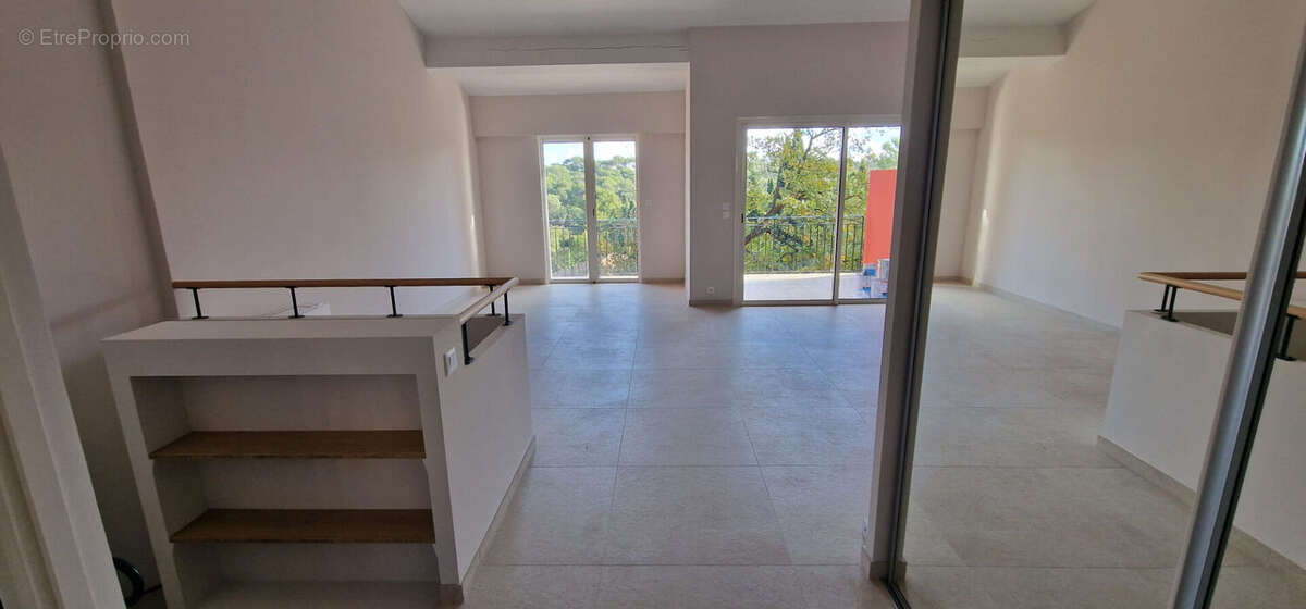 Maison à HYERES