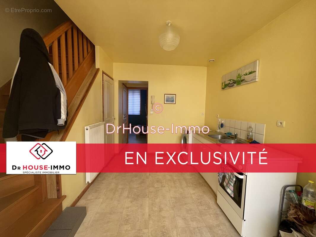 Appartement à QUAROUBLE