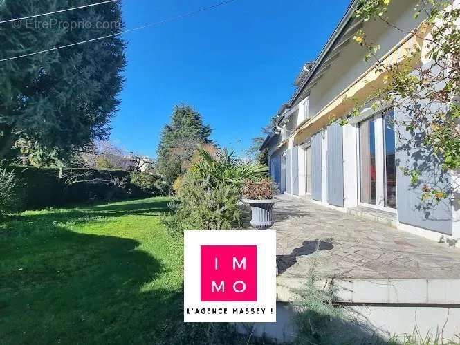 Maison à LALOUBERE