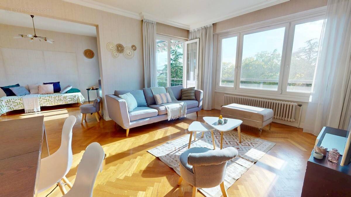 Appartement à LYON-5E