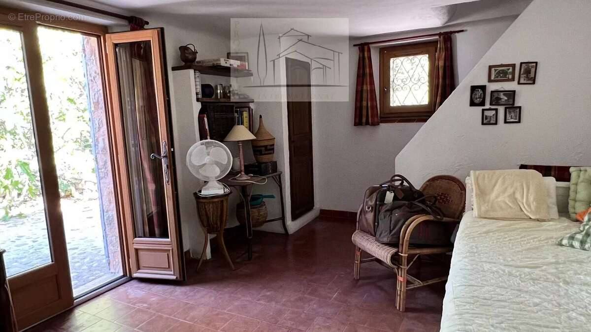 Maison à FAYENCE