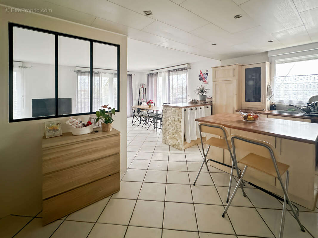 Appartement à ERMONT