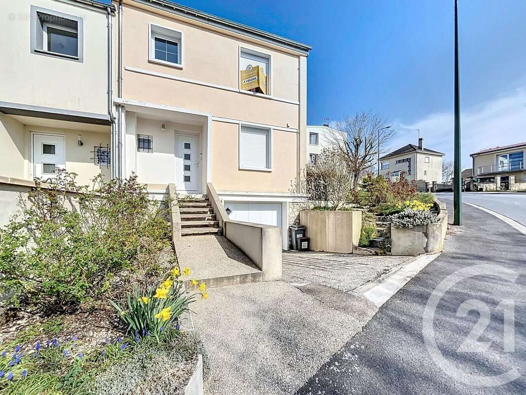 Maison à EPERNAY