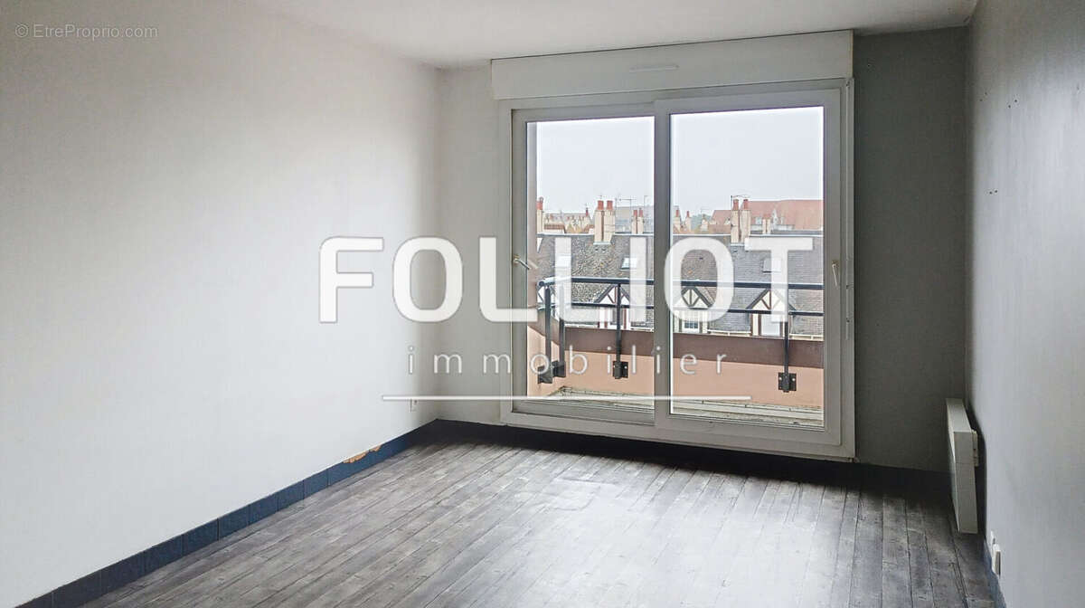 Appartement à COURSEULLES-SUR-MER