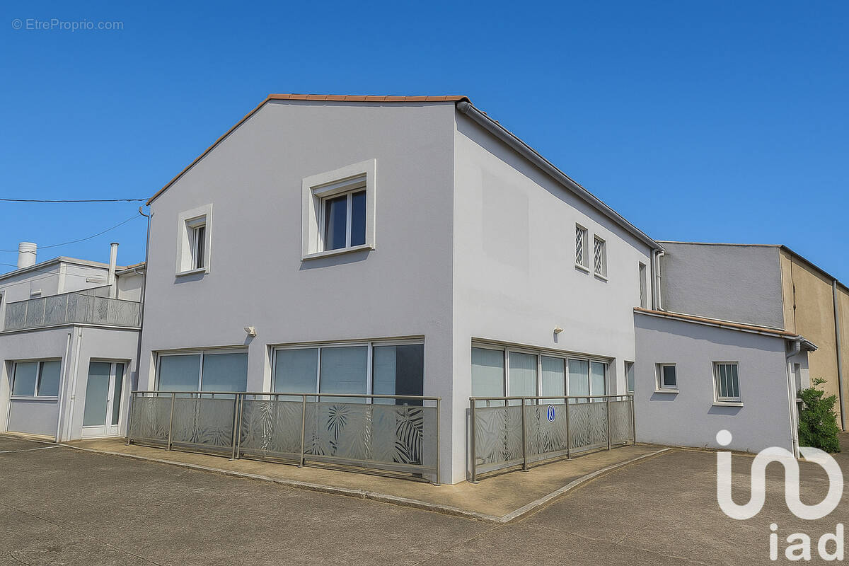 Photo 1 - Maison à NISSAN-LEZ-ENSERUNE
