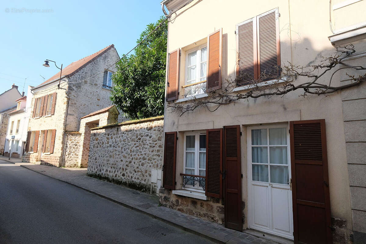 Appartement à CHEVREUSE